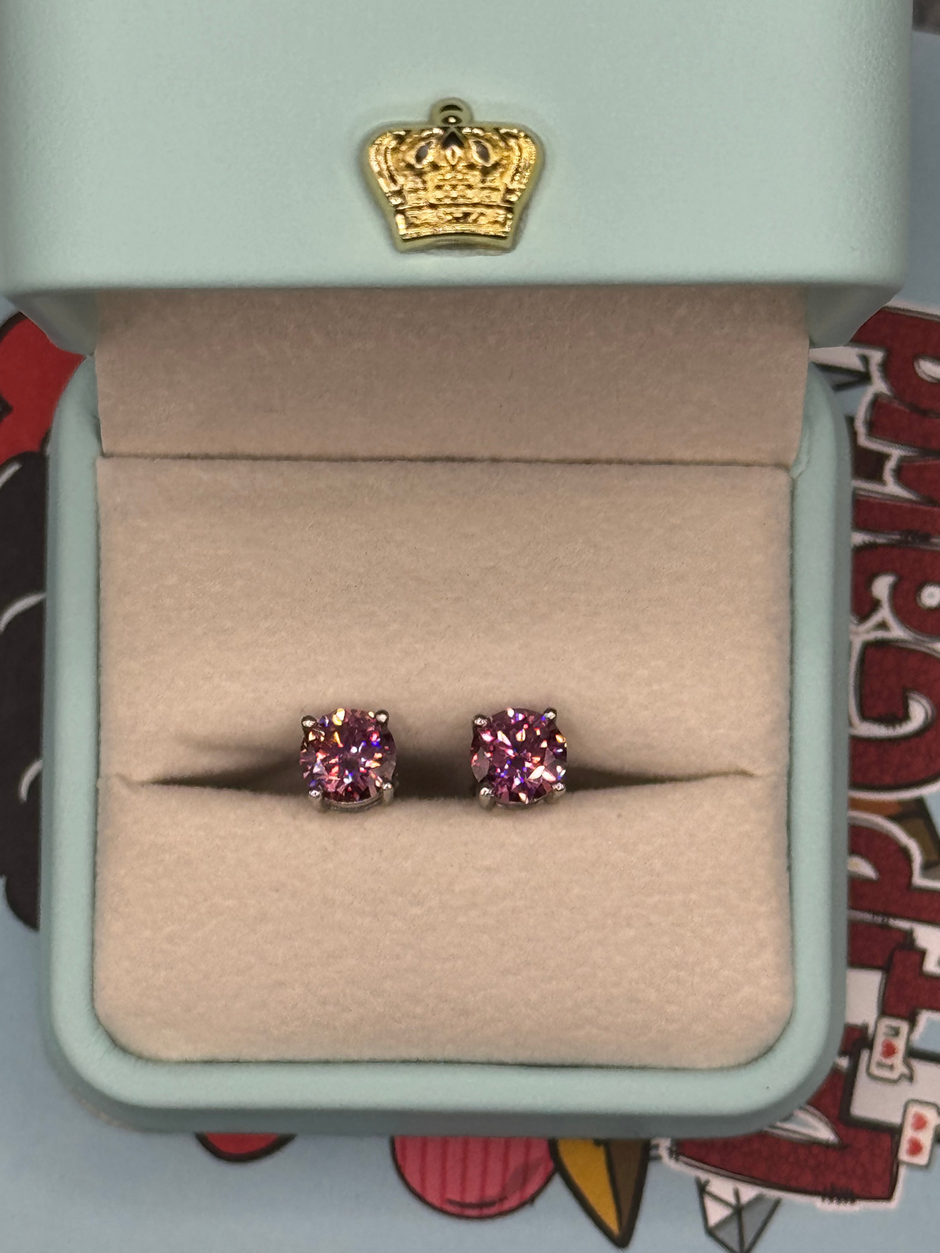 6.5mm Round Cut Moissanite Earrings (Pink)