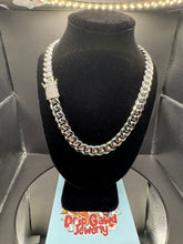Load image into Gallery viewer, 12mm Miami Cuban Link Chain (White Gold)
