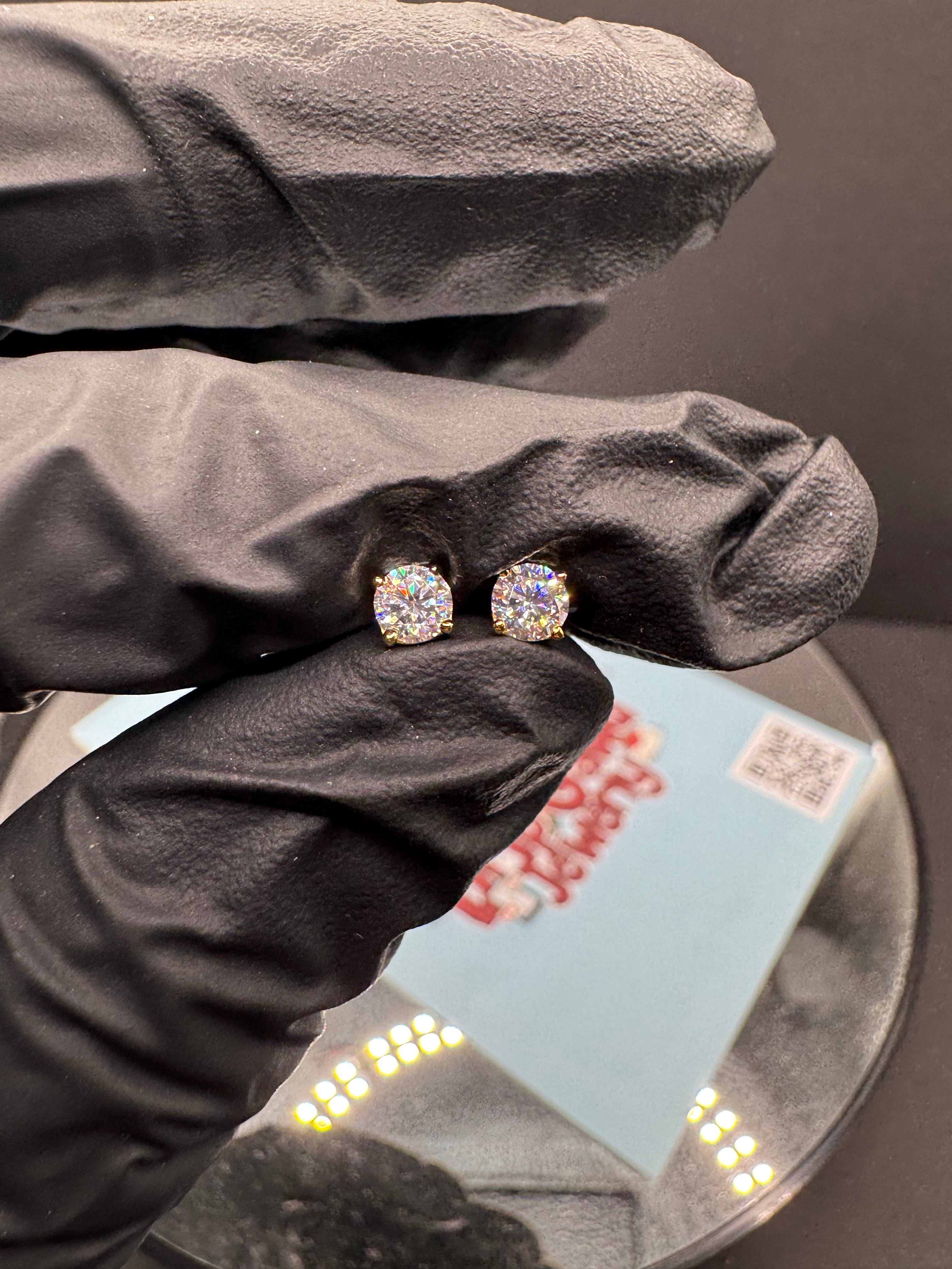 4mm Round Cut Moissanite Earrings