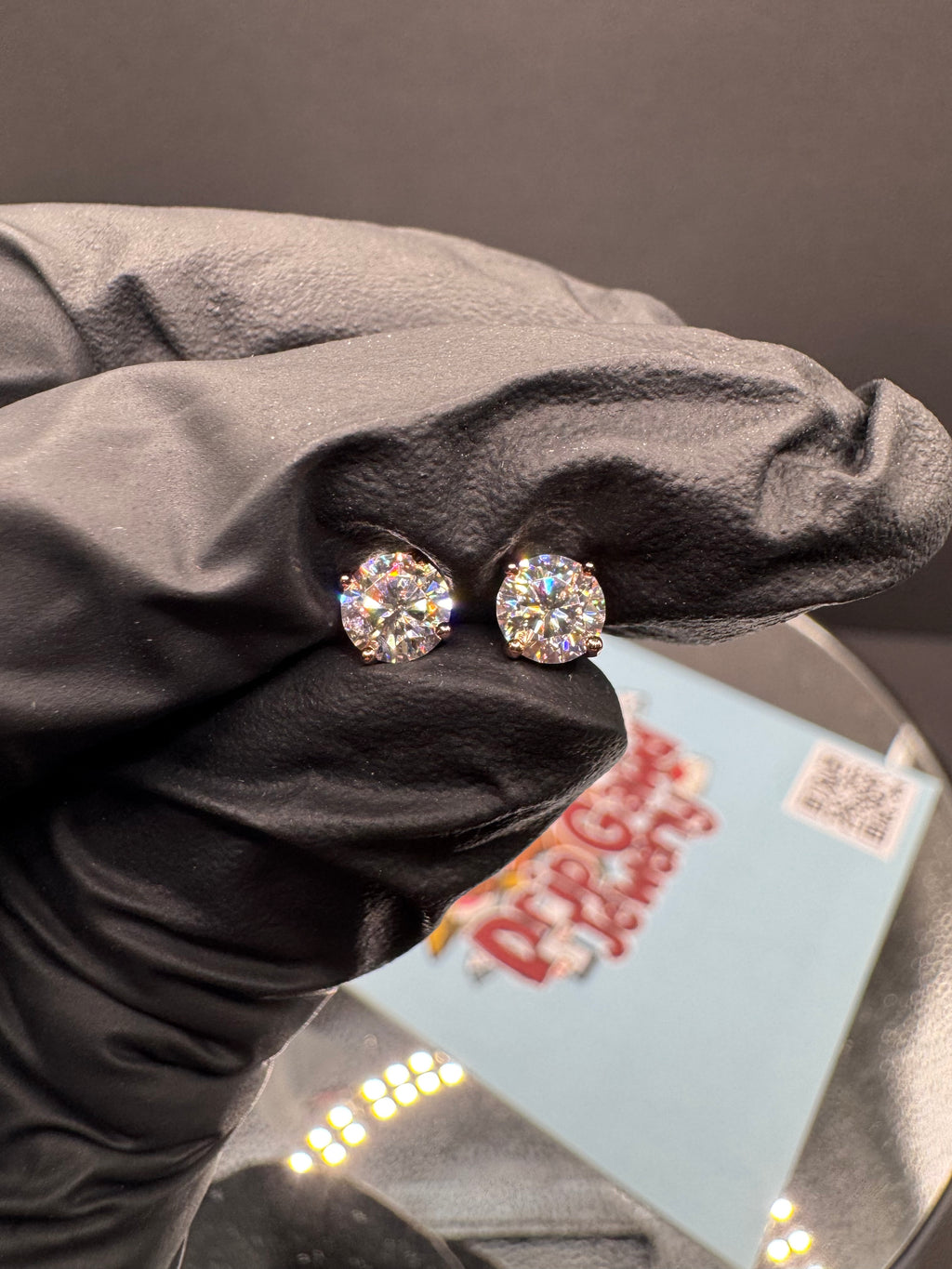 5mm Round Cut Moissanite Earrings