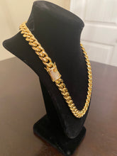 Load image into Gallery viewer, 12mm Miami Cuban Link Chain (Yellow Gold)
